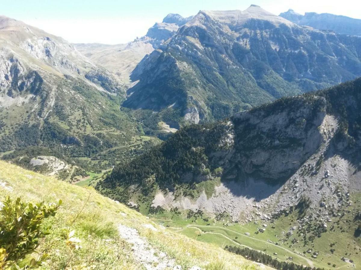 Apartamento en las montañas del pirineo aragonés en Alquiler Altruista Villanúa Esterno foto