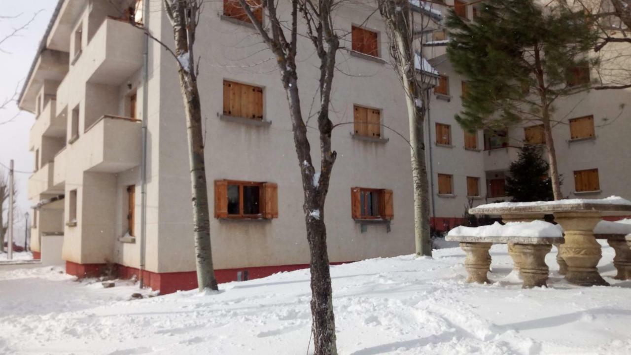 Apartamento en las montañas del pirineo aragonés en Alquiler Altruista Villanúa Esterno foto